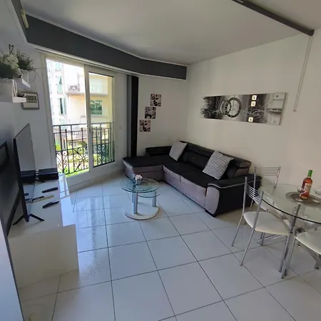 Apartament Maison De La Promenade